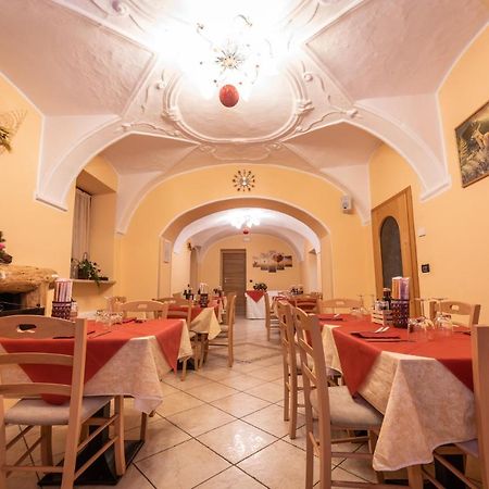 Albergo Casavecchia Tiarno di Sopra Εξωτερικό φωτογραφία