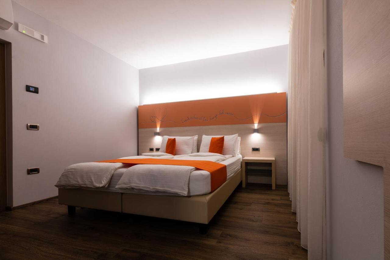 Albergo Casavecchia Tiarno di Sopra Εξωτερικό φωτογραφία