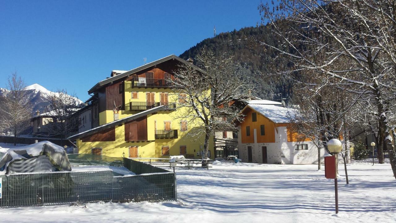 Albergo Casavecchia Tiarno di Sopra Εξωτερικό φωτογραφία
