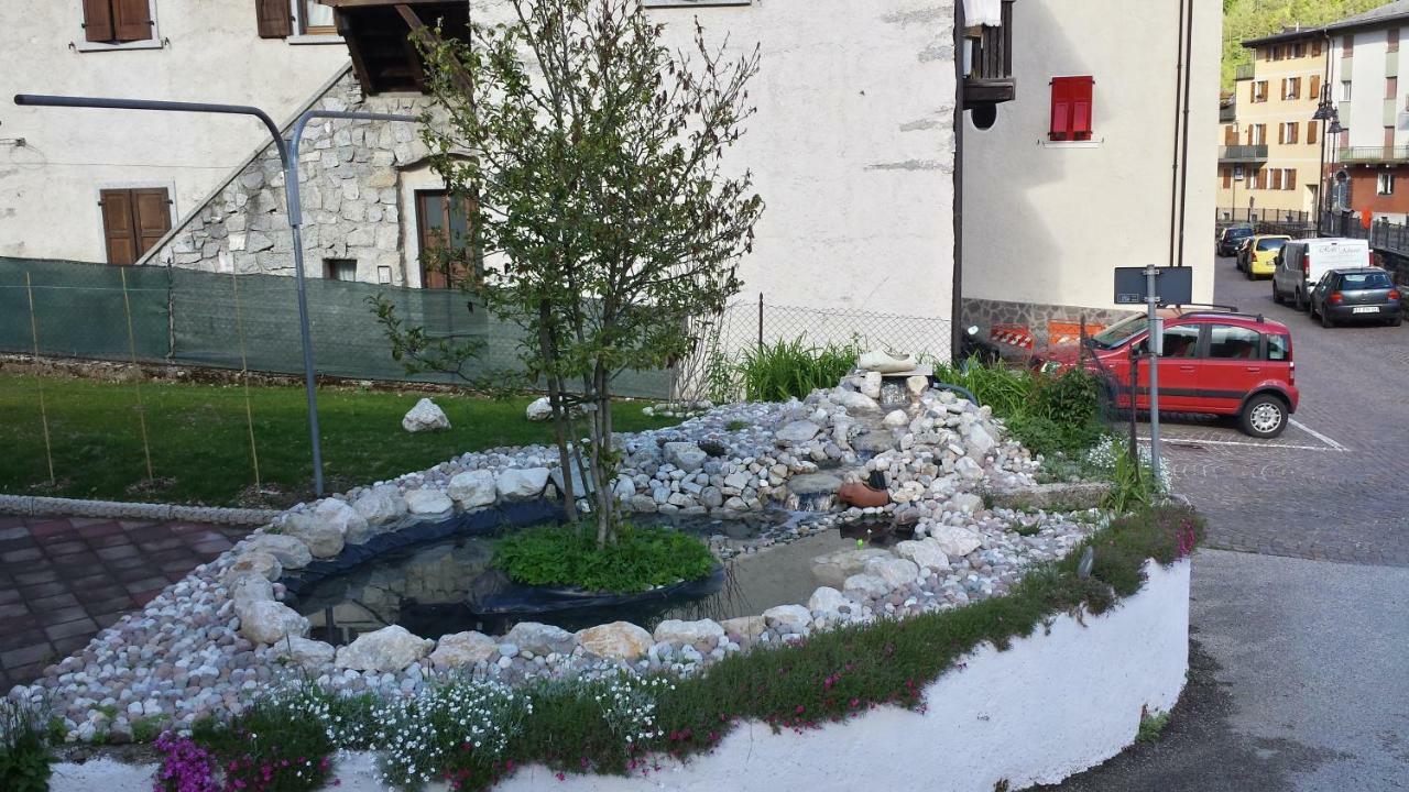 Albergo Casavecchia Tiarno di Sopra Εξωτερικό φωτογραφία