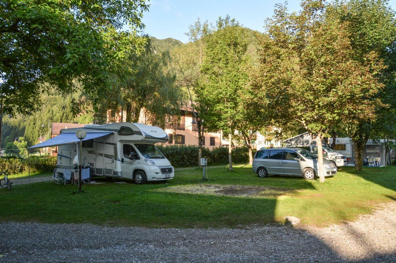 Albergo Casavecchia Tiarno di Sopra Εξωτερικό φωτογραφία